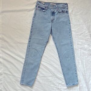 Levi’s Wedgie Straight Leg Cropped Denim Jeans Women’s Size 26